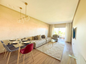 Élégant Appartement Familial avec Vue sur Golf et Piscine - Prestigia Opale, Marrakech
